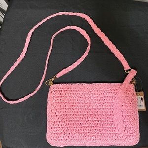 NWT - Pink straw shoulder bag with wristlet.